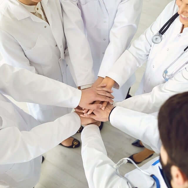 소아 응급 환자 내원 시 연령별 정상 바이탈 사인 Vital Sign 수치와 응급 투약 용량 계산